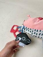 Đồ chơi gối ôm tê giác Fisher Price & lục lạc hình gấu xúc xắc Jumisie - Ảnh 7