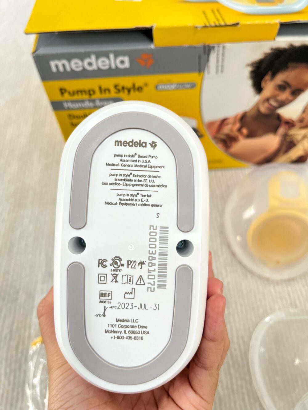 Máy hút sữa rảnh tay Medela Pump in Style MaxFlow Hands-free ( full box) - Ảnh 18