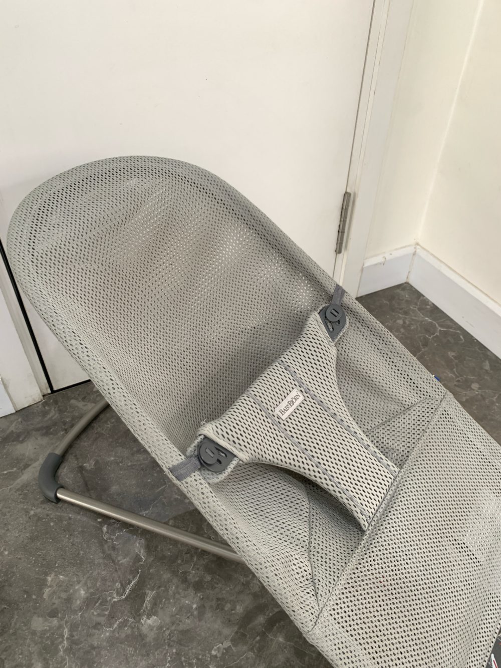 Ghế rung BabyBjorn vải mesh màu xám & thanh đồ chơi (no box) - Ảnh 12
