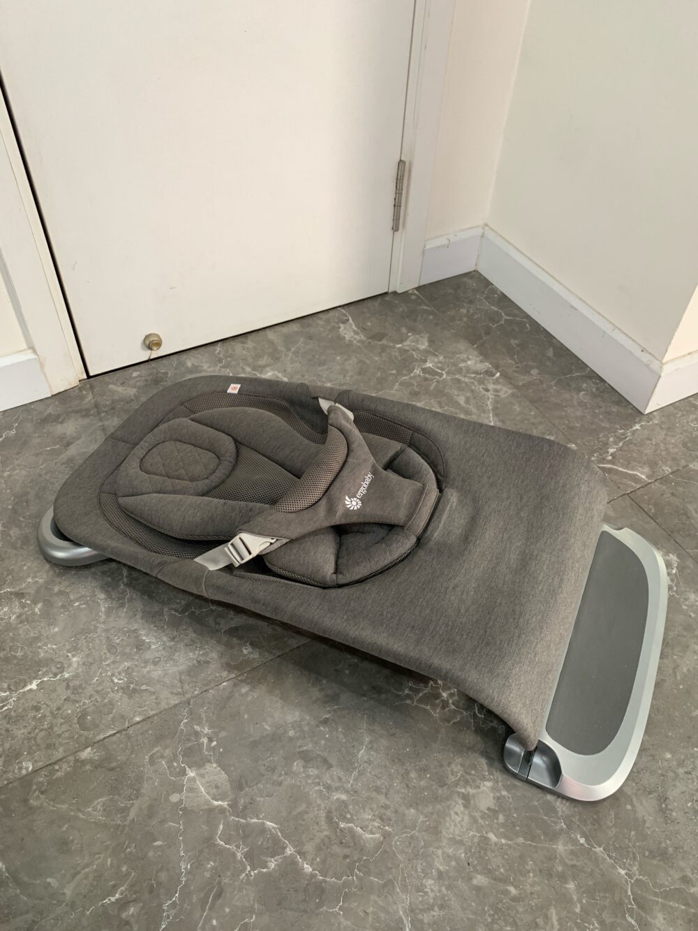 Ghế rung Ergobaby Evolve 3in1 (0-36 tháng) kèm túi vải bảo quản đặt may riêng - Ảnh 7