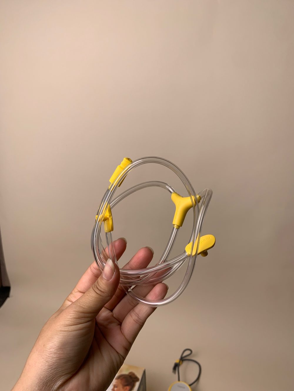 Máy hút sữa Medela Freestyle hands free tặng áo hút sữa (còn BH 14/1/2027) - Ảnh 10