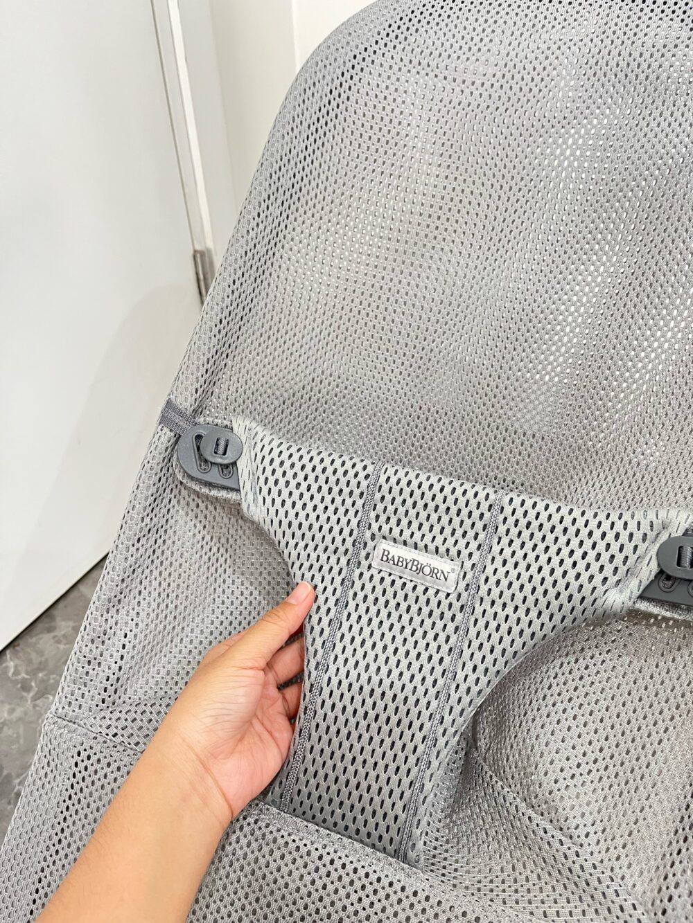 Ghế rung BabyBjorn vải mesh màu xám 0->2y( full box) - Ảnh 10
