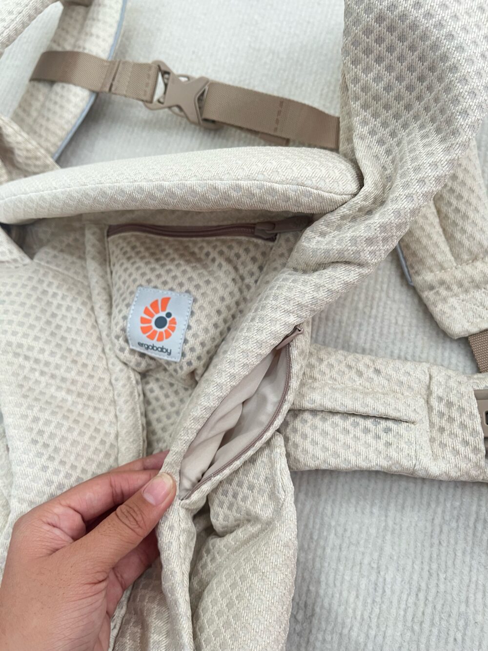 Địu Ergobaby Omni Deluxe Mesh, Natural Beige - likenew (full box) - Ảnh 4