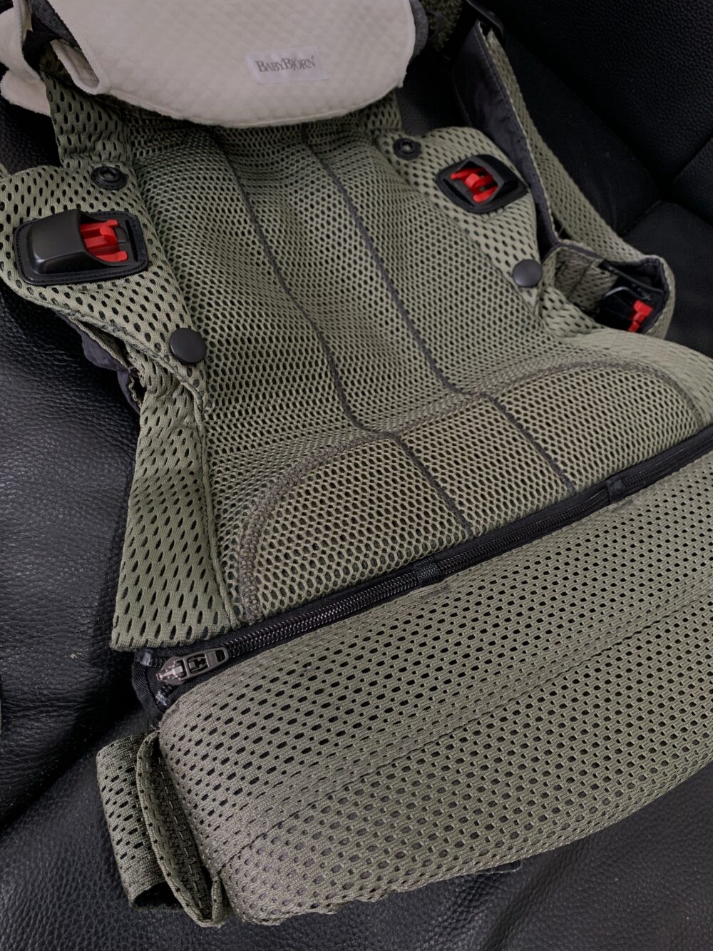 Địu Baby Bjorn Hamony màu xanh rêu kèm yếm địu BBJ (size sơ sinh 3,2kg/15kg) - Ảnh 4