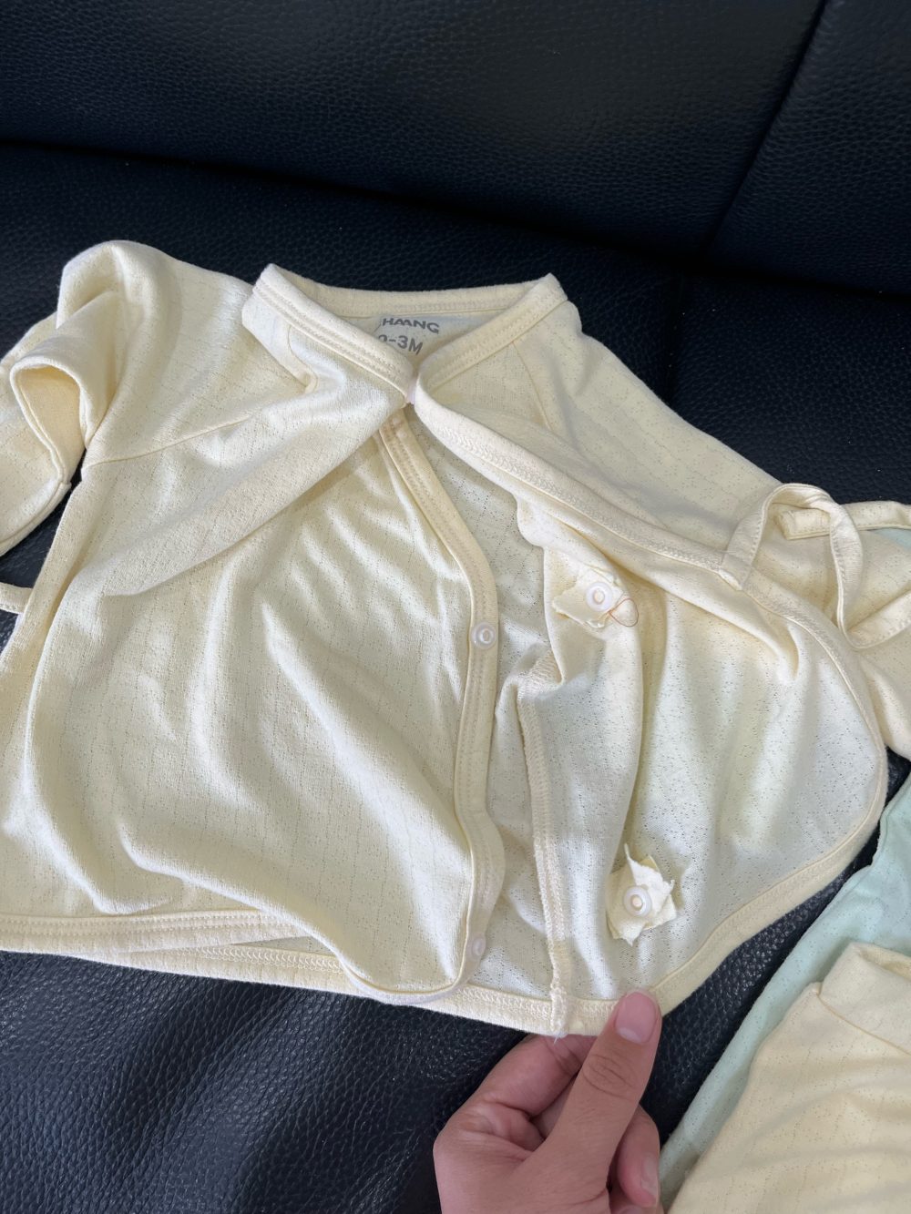 Set 3 bộ bodysuit và sơ sinh dài tay Chaang màu pastel (size: 0m->3m) - Ảnh 4