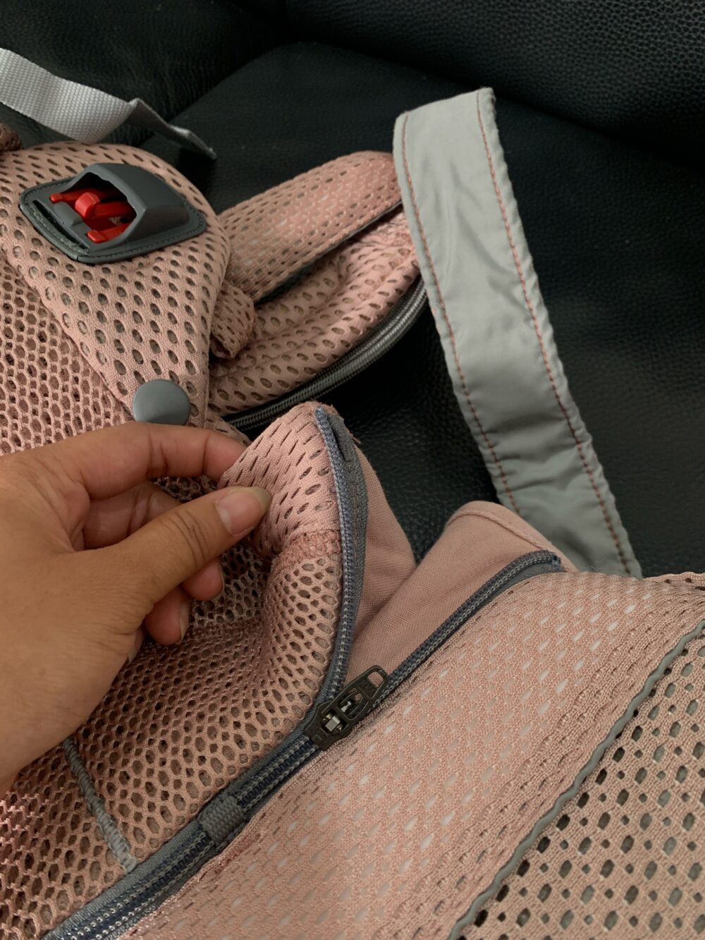 Địu Baby Bjorn Harmony màu hồng (3,2kg/15kg) - Ảnh 14