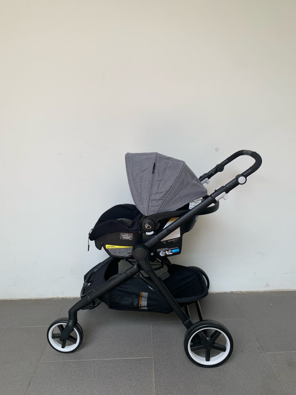 Bộ xe đẩy (khung xe, nôi sơ sinh, infant carseat) Evenflo Gold Pivot Xpand Travel System+ - Ảnh 8