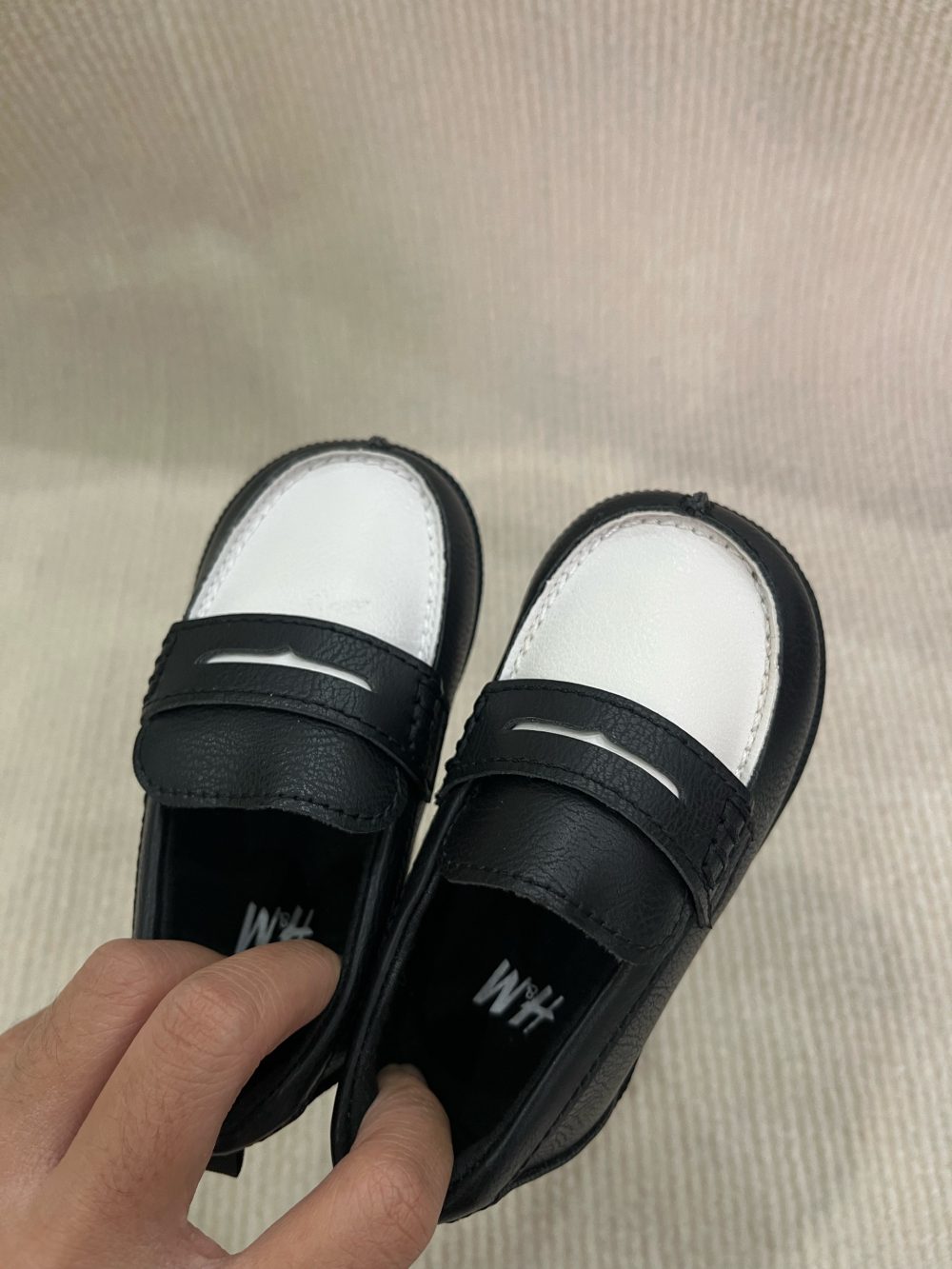 Giày Loafer màu đen trắng H&M (Size:18/19, 11.1cm) - Ảnh 4