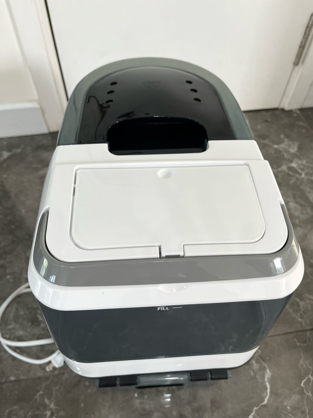 Máy rứa bình sữa Baby Brezza (BẢN US sử dụng kèm chuyển nguồn) tặng kèm túi viên rửa - Ảnh 7