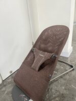 Ghế rung BabyBjorn vải mesh màu brown (kèm thanh đồ chơi, còn túi vải đựng bảo quản) - Ảnh 8