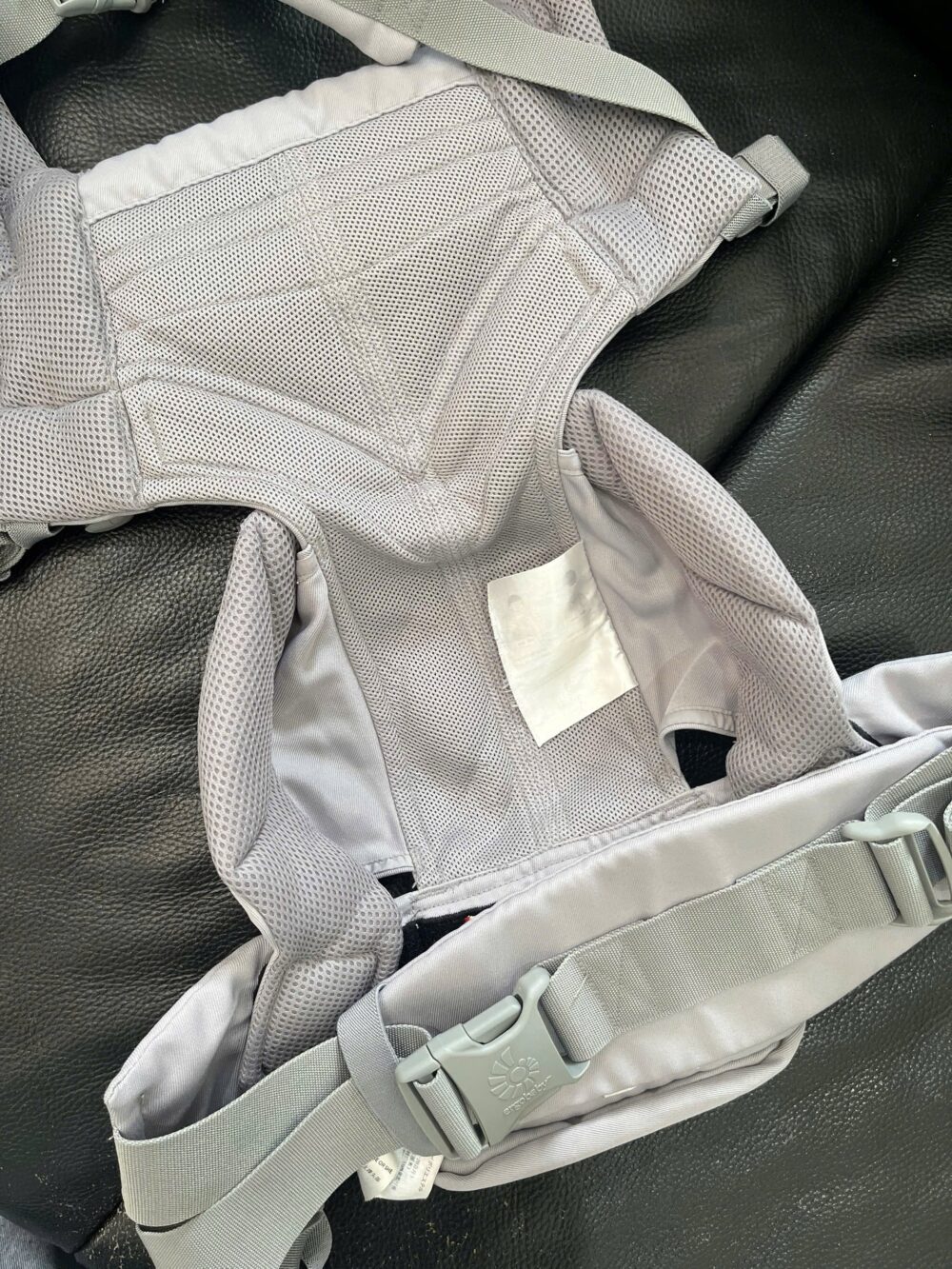 Địu Ergobaby Omni 360 Cool Air Mesh( màu Pearl Grey) 0m -> 20kg (tặng kèm yếm địu) - Ảnh 14