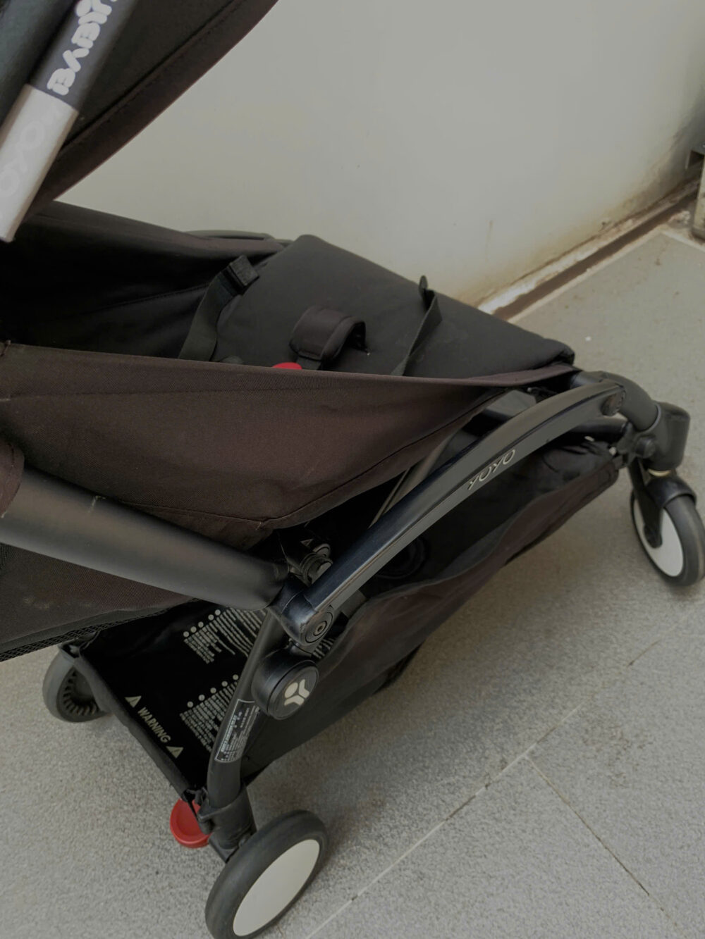 Xe đẩy Yoyo+ kèm bọc tay da (màu đen) - cho bé 6m+ -> 22kg - Ảnh 2