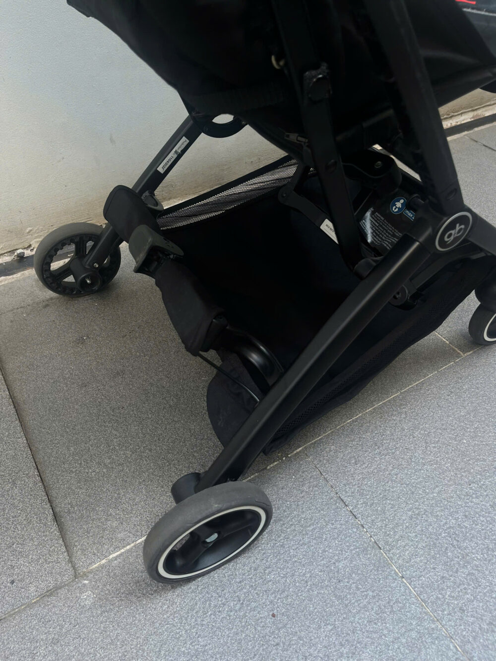 Xe đẩy gấp gọn GB Pockit + All-City, Velvet Black (6 tháng -> 22kg) - Ảnh 9