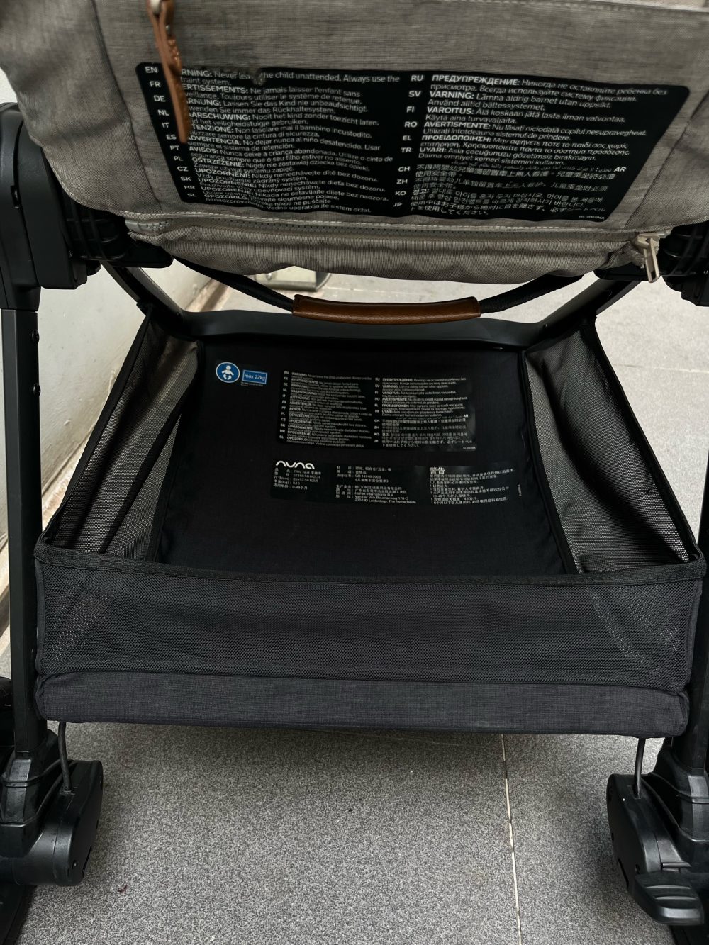Bộ xe đẩy Nuna Triv Next màu hazelwood ( Size: 0m->4m, tối đa 22kg6)và Nôi Nuna Pipa Next màu carviar kèm Adapter - Ảnh 29