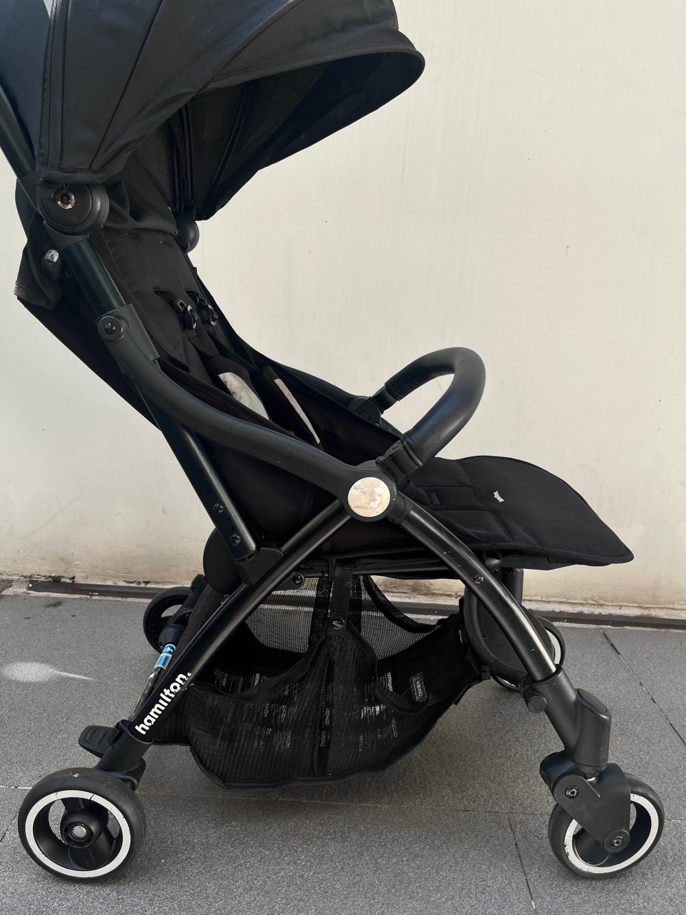Xe đẩy Hamilton X1 plus màu đen (size: 0m->4y, tối đa 20kg) kèm áo mưa - Ảnh 5