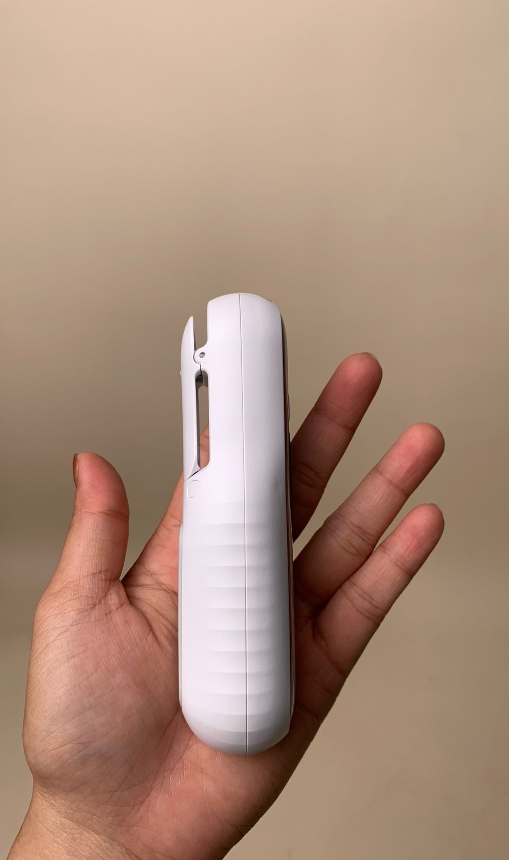 Động cơ máy Momcozy V2 kèm dây sạc - Ảnh 7