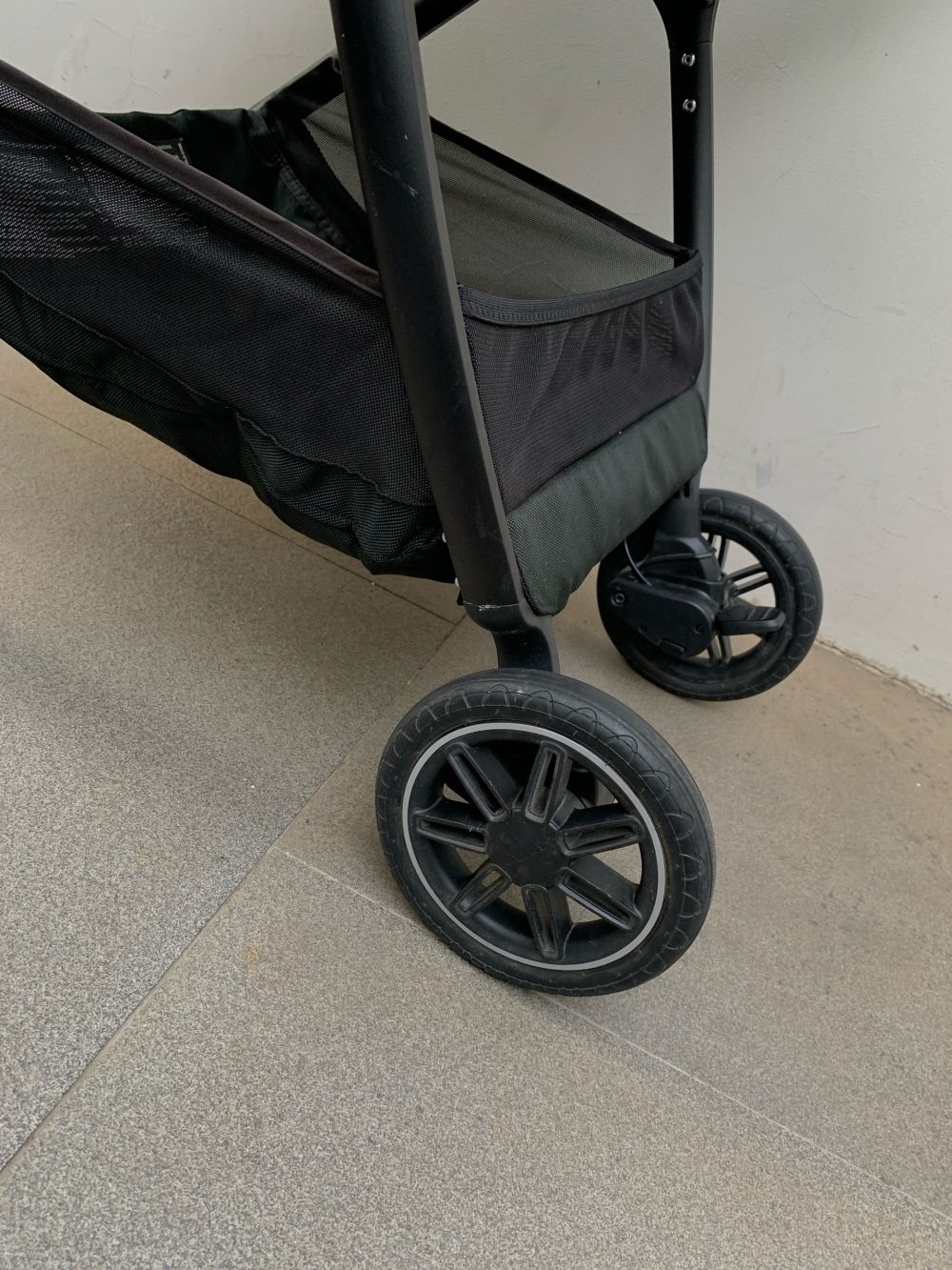 Xe đẩy Nuna Triv màu đen khung đen (0-22kg~4y) - Ảnh 13