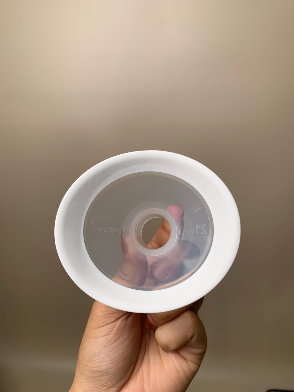 Máy hút sữa Medela Pump in style max flow (bản đầy đủ) kèm 1 bình trữ + núm ti (full box) - Ảnh 19