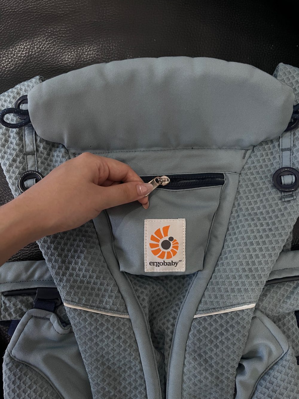 Địu Ergobaby Omni Breeze màu xanh - Ảnh 6