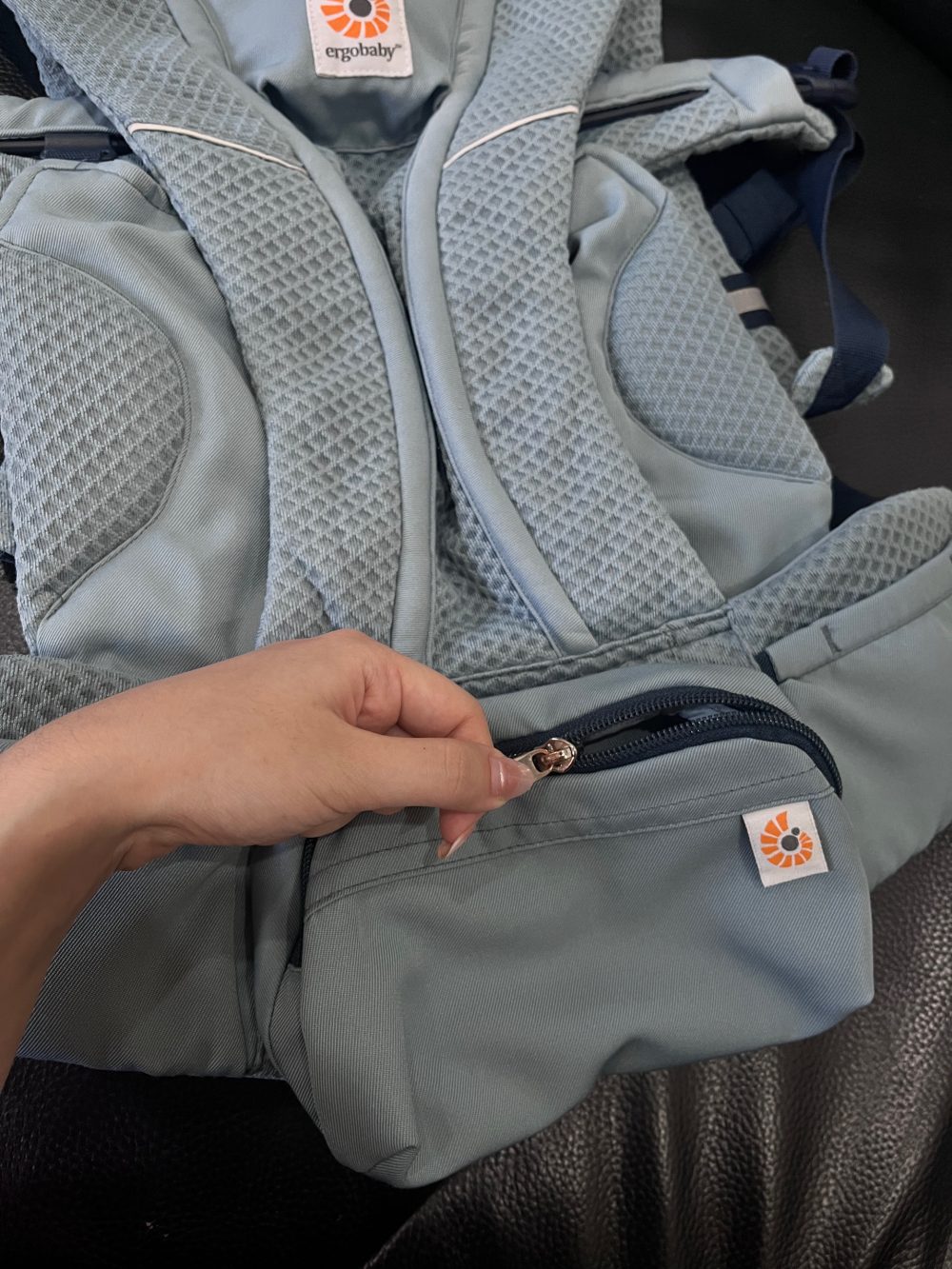 Địu Ergobaby Omni Breeze màu xanh - Ảnh 4