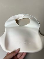 Set 3 món túi đựng bĩm sữa, yếm ăn, mũ tắm gội bé mix brand anbe( tặng kèm khay trữ đông dottodot và bộ khuôn hấp trứng) - Ảnh 6