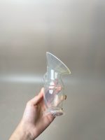Set Cốc hứng sữa Medela và hộp miếng lót thấm sữa Pigeon 30 miếng. - Ảnh 12