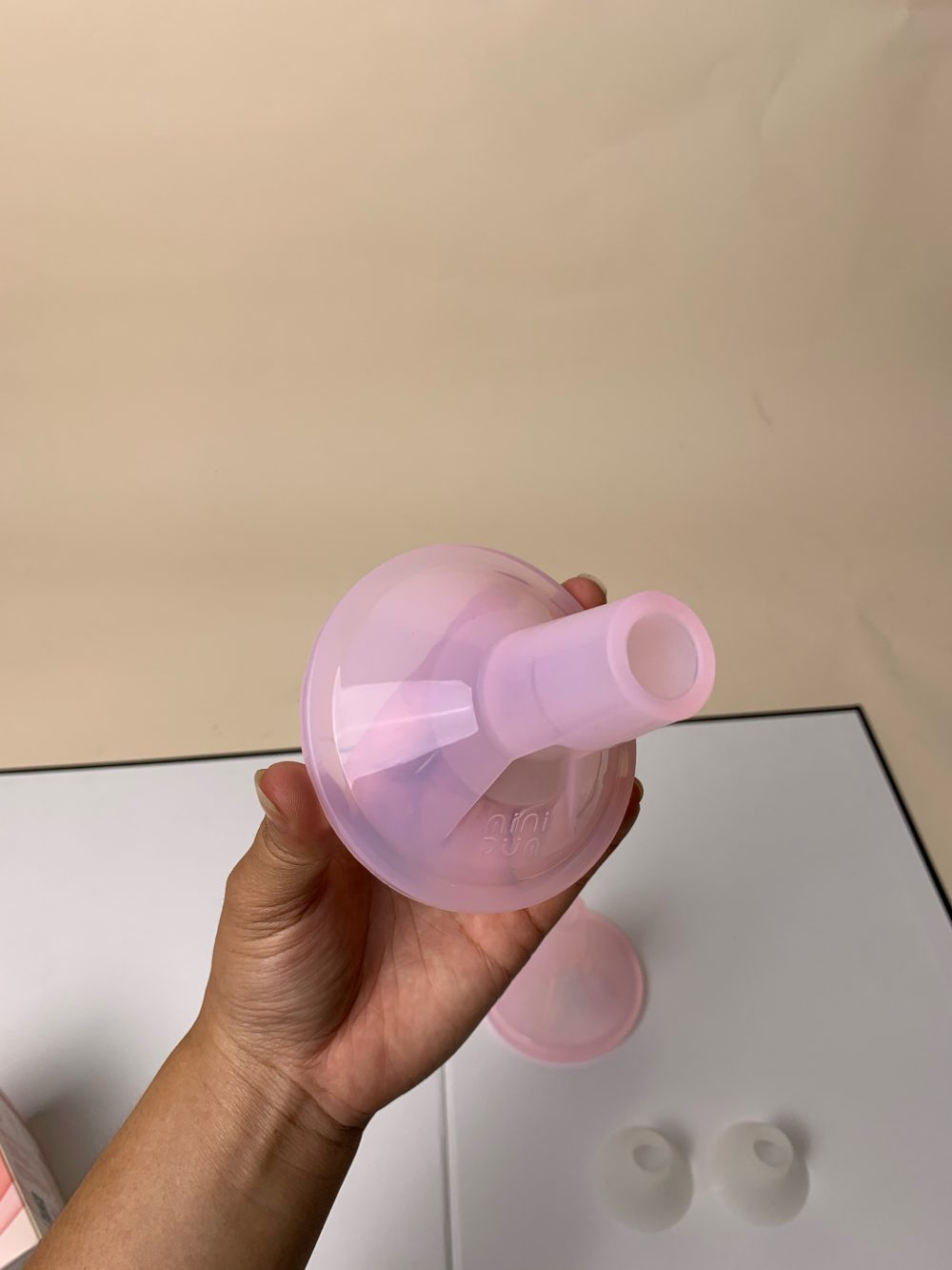 Phễu hút sữa MiniPum+đệm hạ size tặng miếng lót thấm sữa MiniPum - Ảnh 3