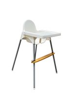Ghế ăn dặm Ikea màu trắng (size: 6m->3y, tối đa 15kg)