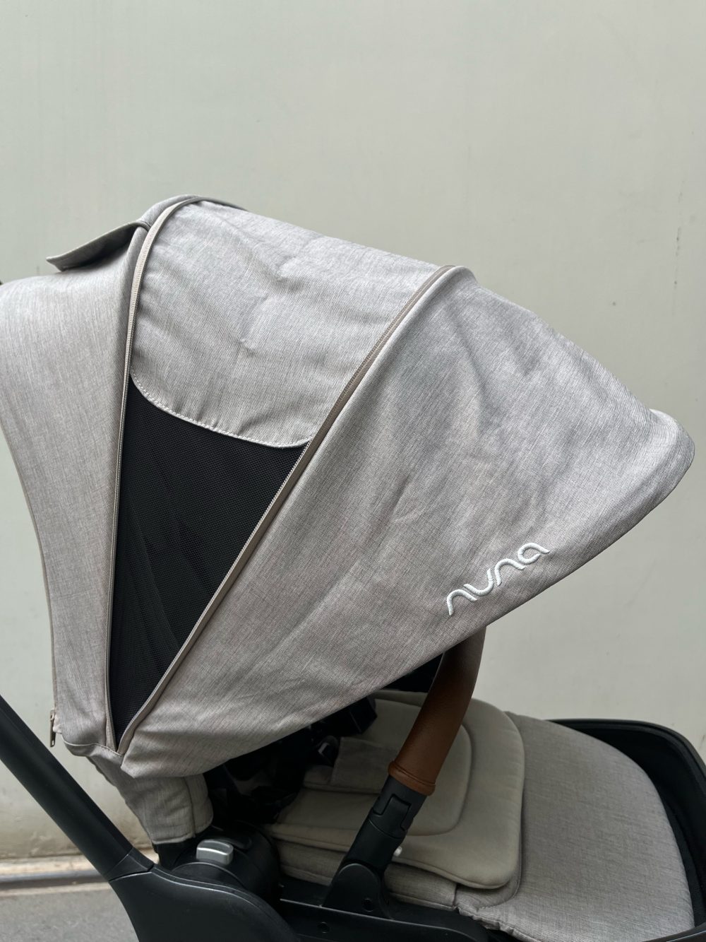 Bộ xe đẩy Nuna Triv Next màu hazelwood ( Size: 0m->4m, tối đa 22kg6)và Nôi Nuna Pipa Next màu carviar kèm Adapter - Ảnh 13