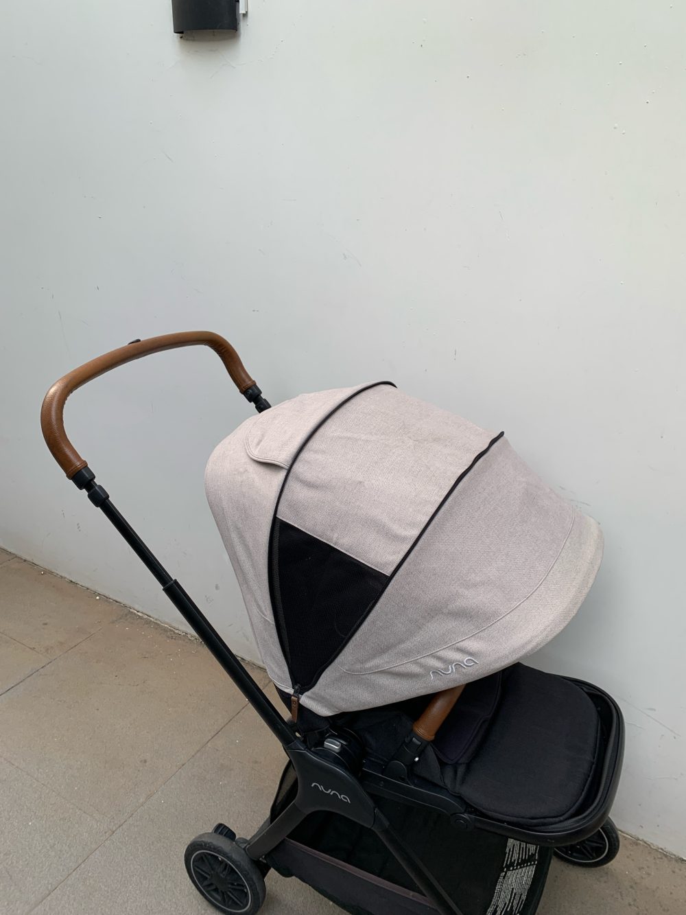 Xe đẩy Nuna Triv màu be khung đen (0-22kg~4y) - Ảnh 13