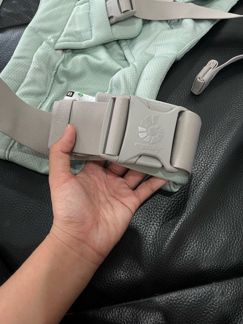 Địu Ergobaby Embrace Soft Air Mesh, Sage (0m->11kg3, full box) - Ảnh 8