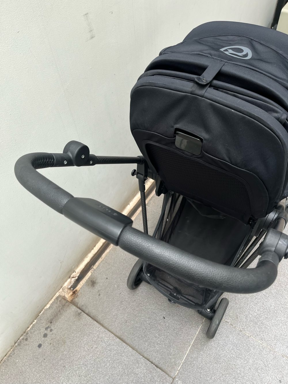 Xe đẩy Cybex Melio Carbon 3 màu đen ( size: 1m-> 22kg, full box), kèm đệm sơ sinh (bill VNQ) - Ảnh 4