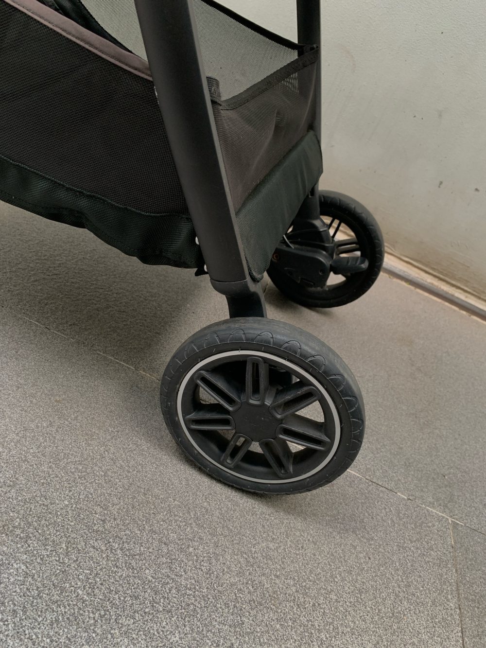Xe đẩy Nuna Triv màu be khung đen (0-22kg~4y) - Ảnh 11