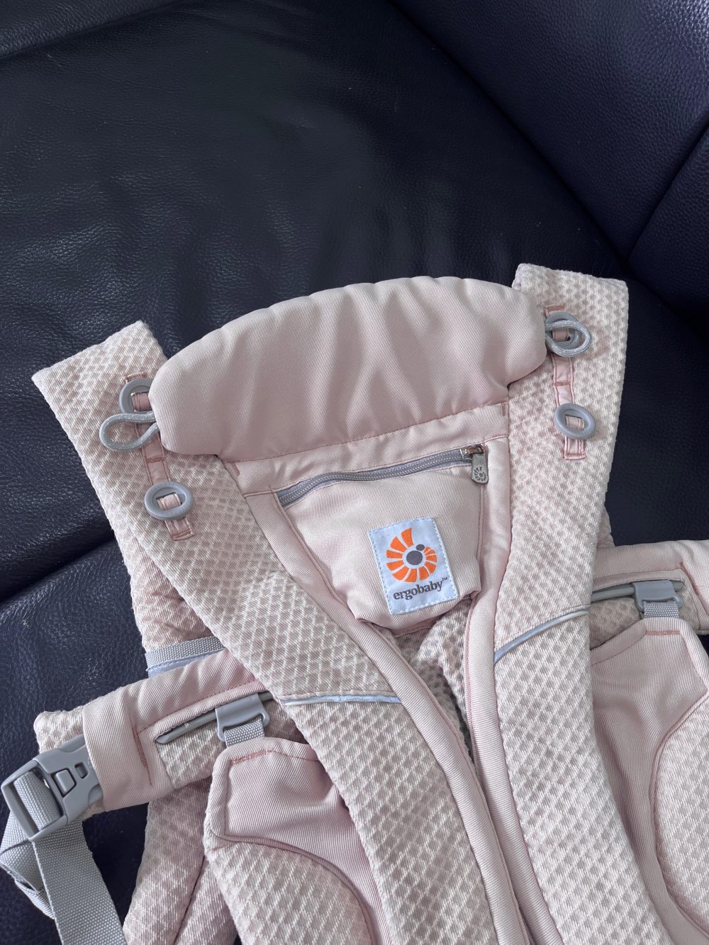Địu Ergobaby Omni Breeze màu hồng (0→4y, tối đa 20kg) - Ảnh 3