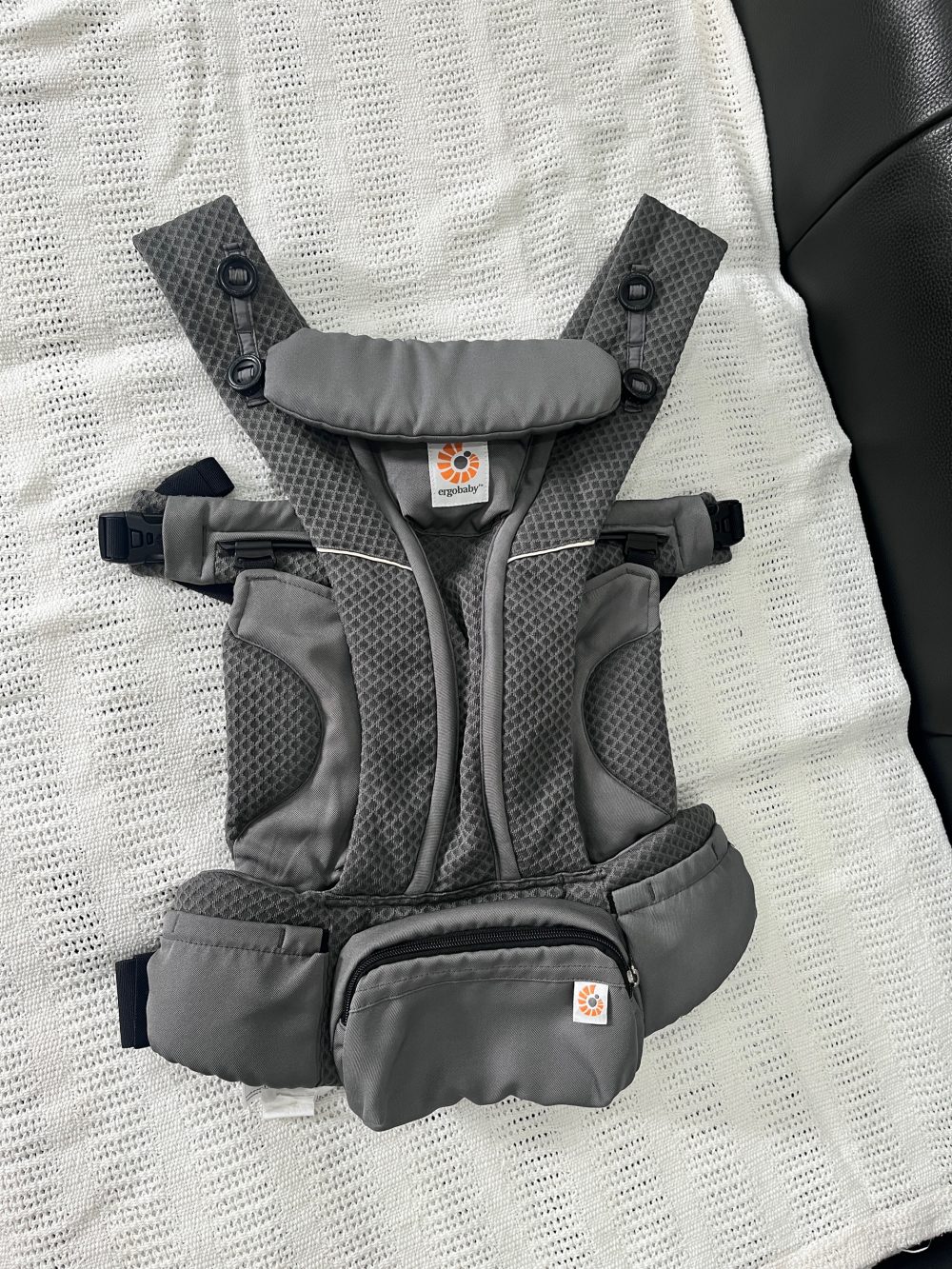Địu Ergobaby Omni Breeze màu xám (0→4y, tối đa 20kg) tặng kèm yếm địu Ergobaby - Ảnh 12