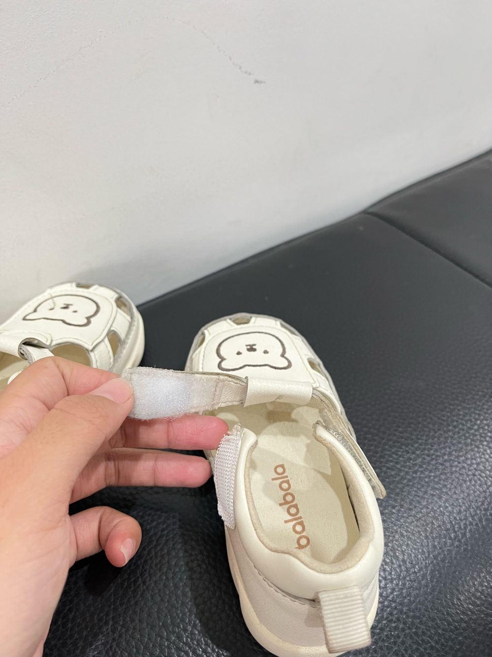 Giày trẻ em balabala hoạ tiết con gấu màu be (size: 21~ 12,8–> 13,2cm) - Ảnh 3