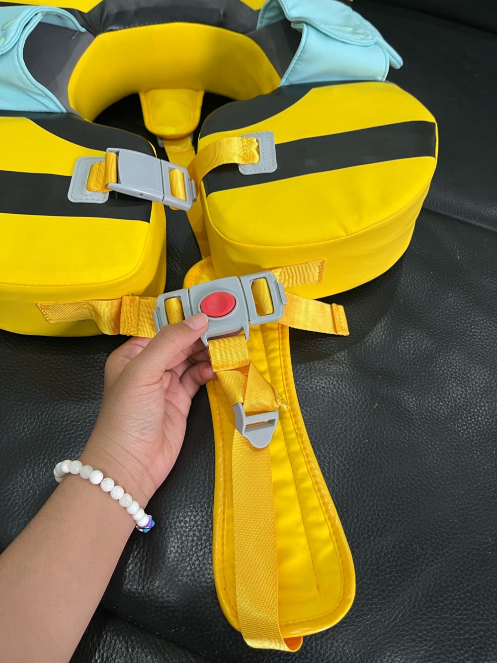 Phao nách Mamboobaby hình con ong màu vàng (size M/8-36m/vòng ngực 46-54cm/ 6-18kg) - Ảnh 8