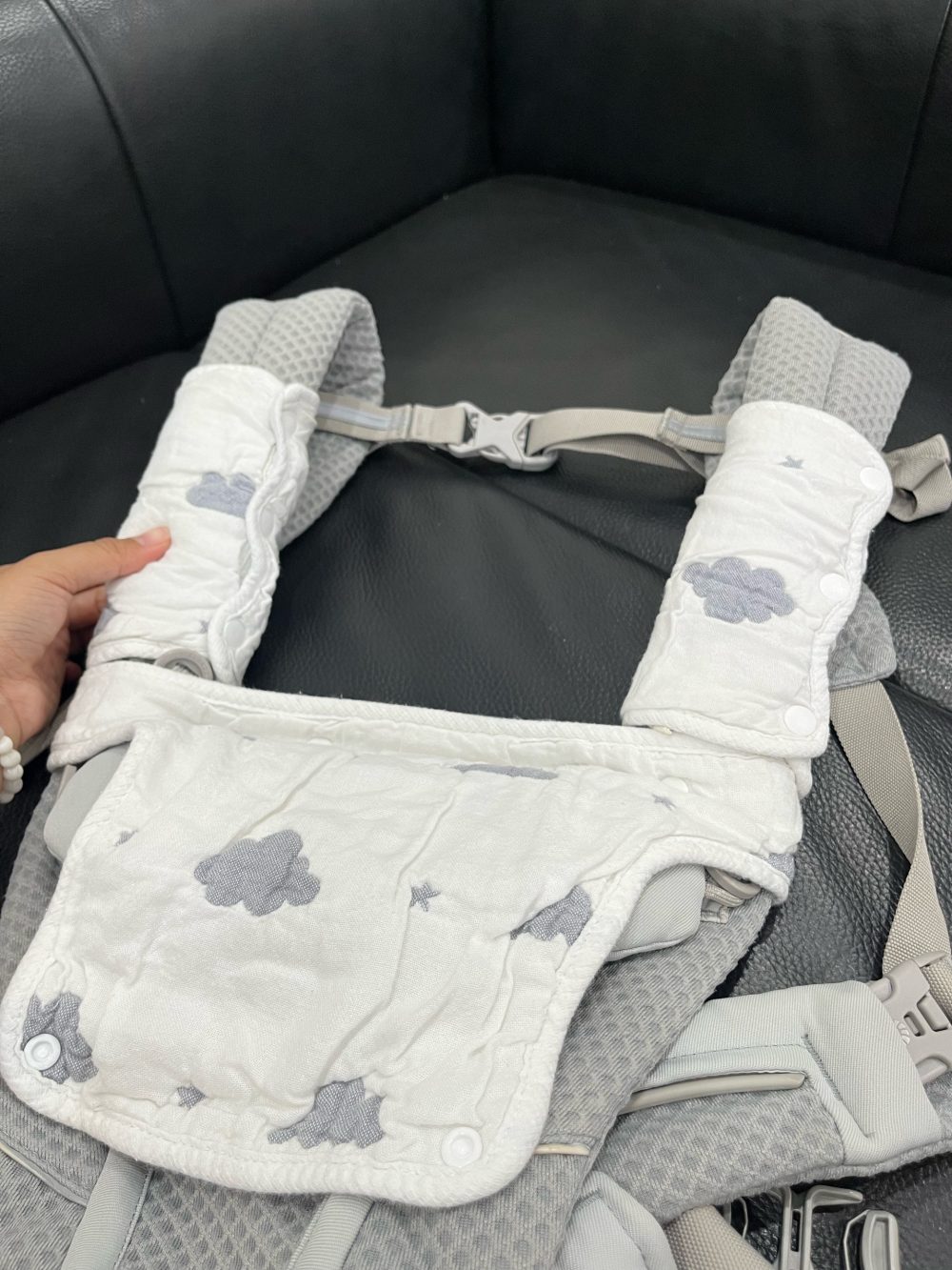 Địu Ergobaby Omni Breeze, Pearl Grey (size: Om ~3.2kg→20kg, tặng kèm yếm địu) - Ảnh 26
