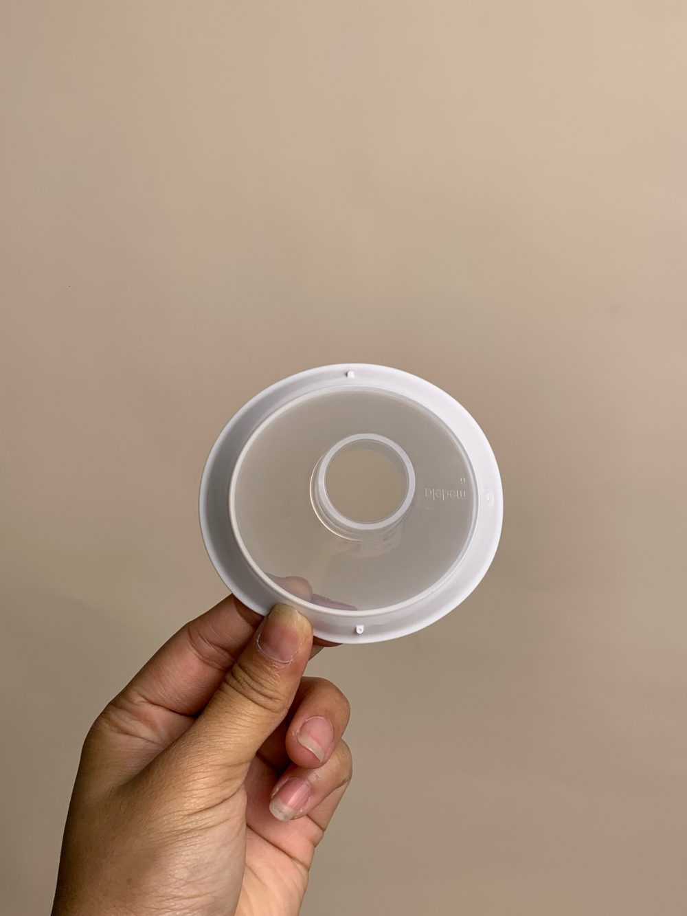 Máy hút sữa Medela Pump In Style maxflow (bản đầy đủ) tặng kem trị nứt đầu ti - Ảnh 16