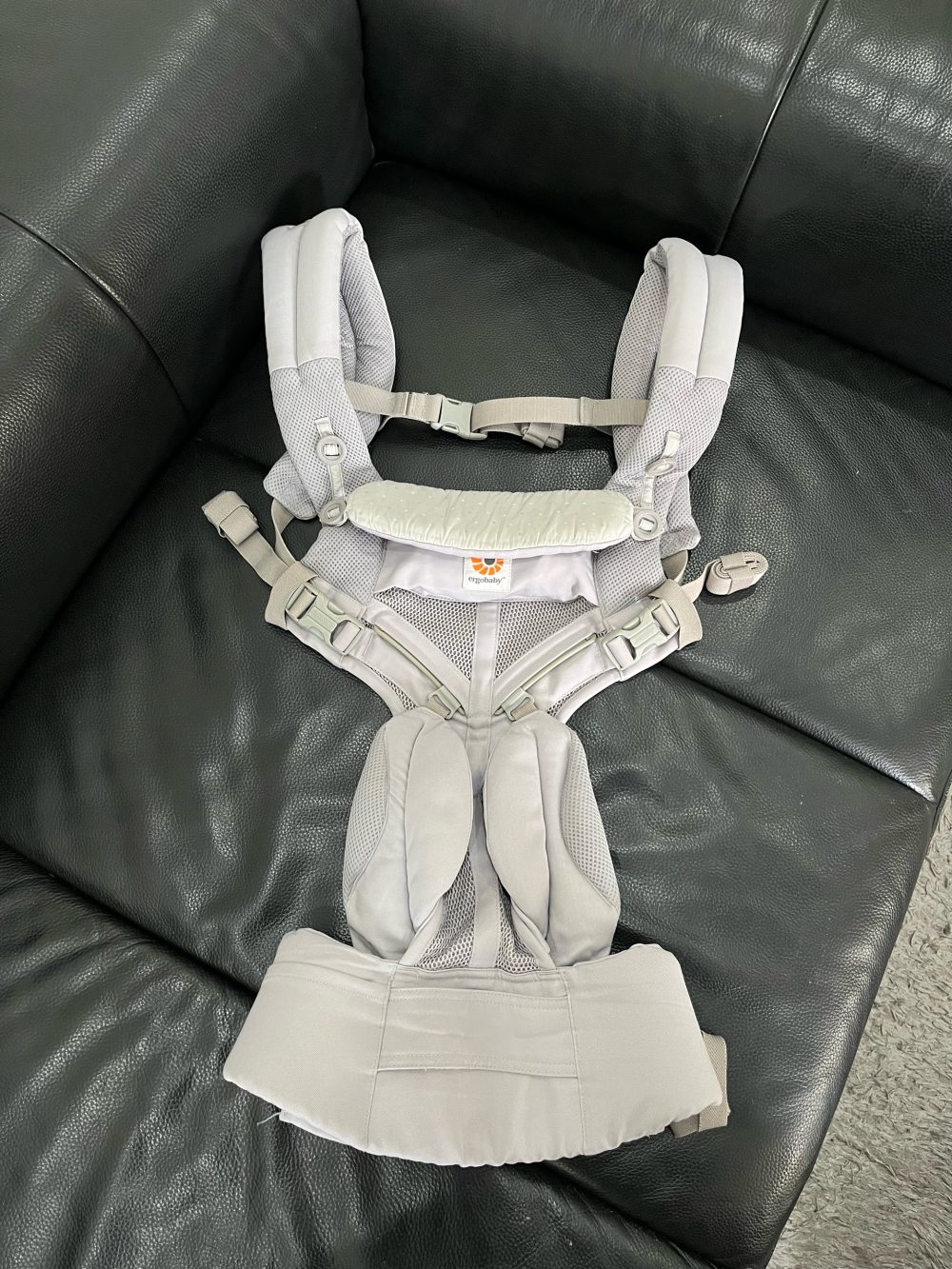 Địu cho bé Ergobaby Omni 360 Cool Air Mesh, Pearl Grey ( 0m—> 20kg) - Ảnh 3