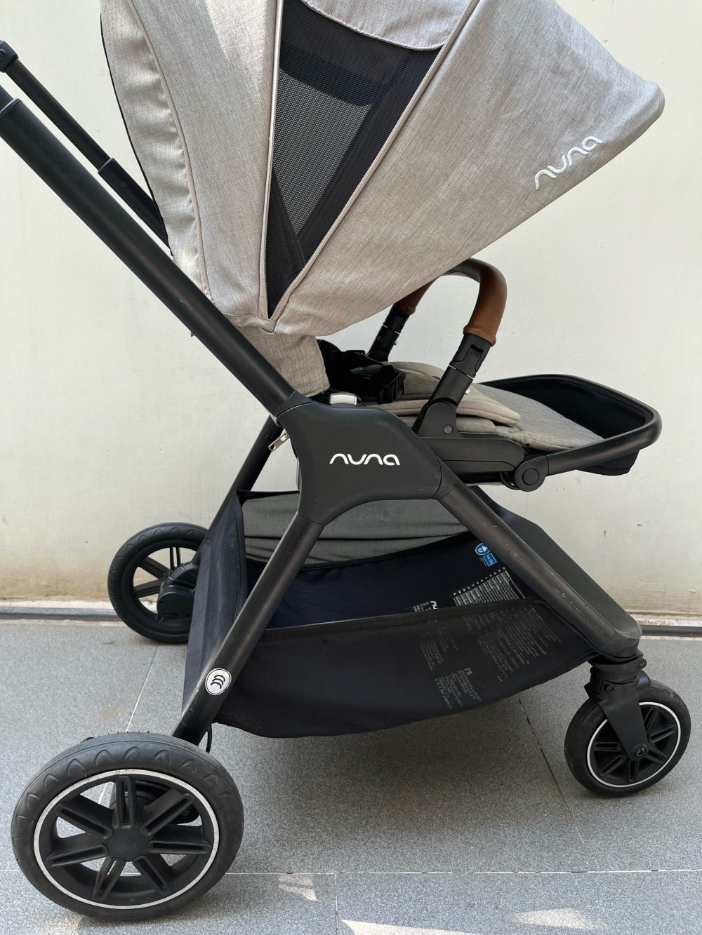 Bộ xe đẩy Nuna Triv Next màu hazelwood ( Size: 0m->4m, tối đa 22kg6)và Nôi Nuna Pipa Next màu carviar kèm Adapter - Ảnh 11