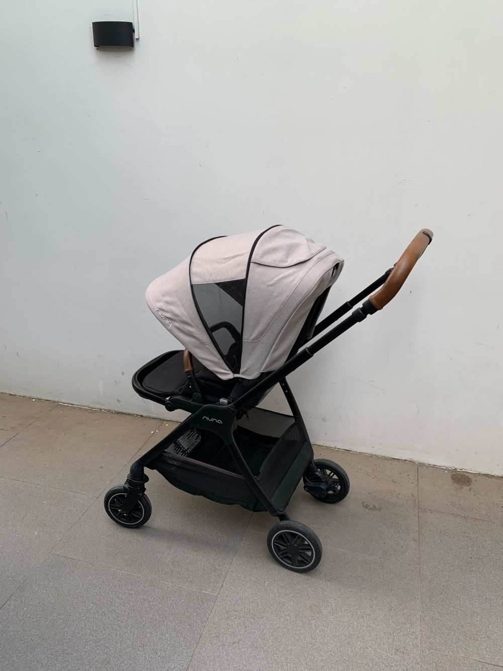 Xe đẩy Nuna Triv màu be khung đen (0-22kg~4y) - Ảnh 14