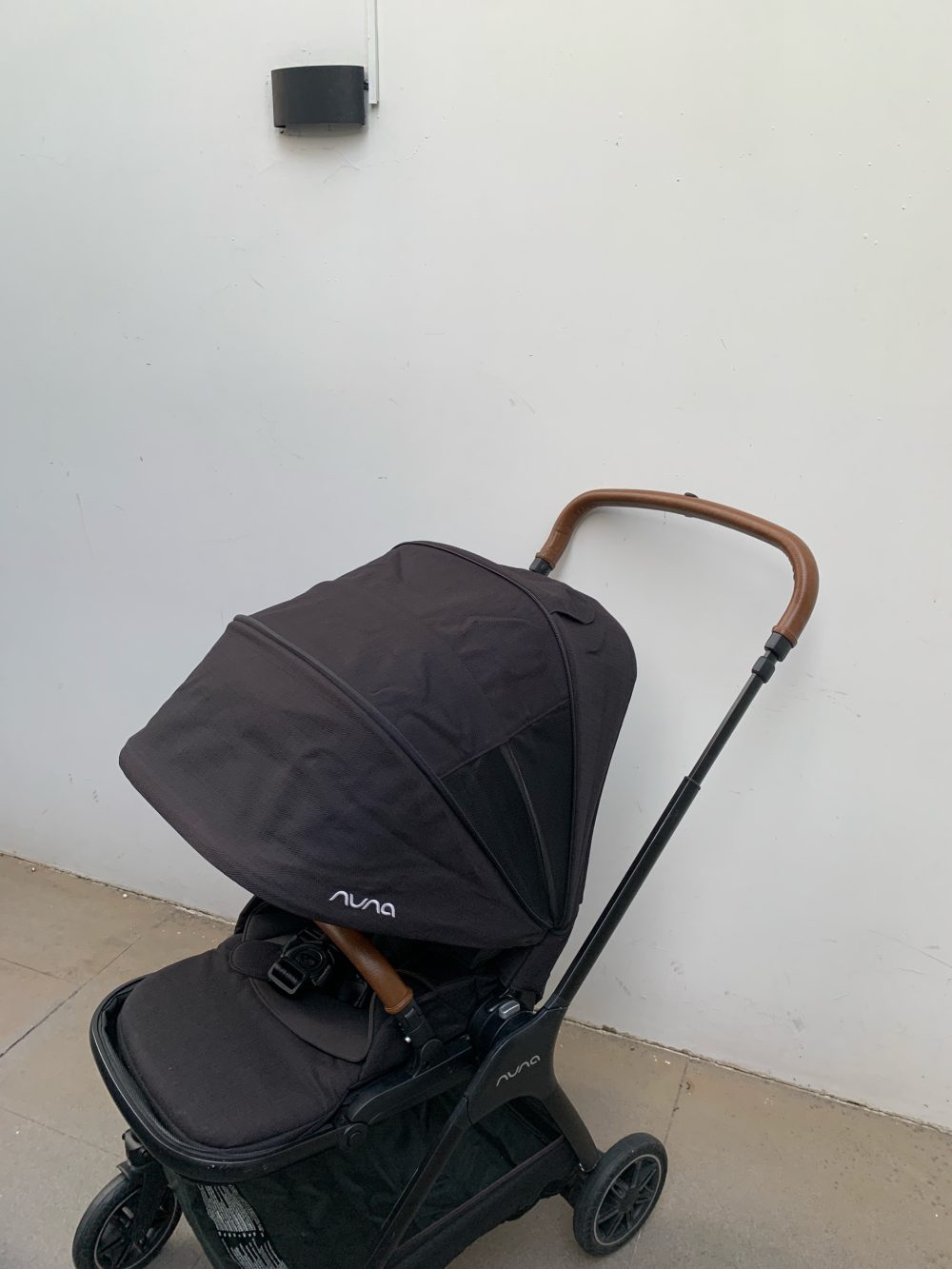 Xe đẩy Nuna Triv màu đen khung đen (0-22kg~4y) - Ảnh 7