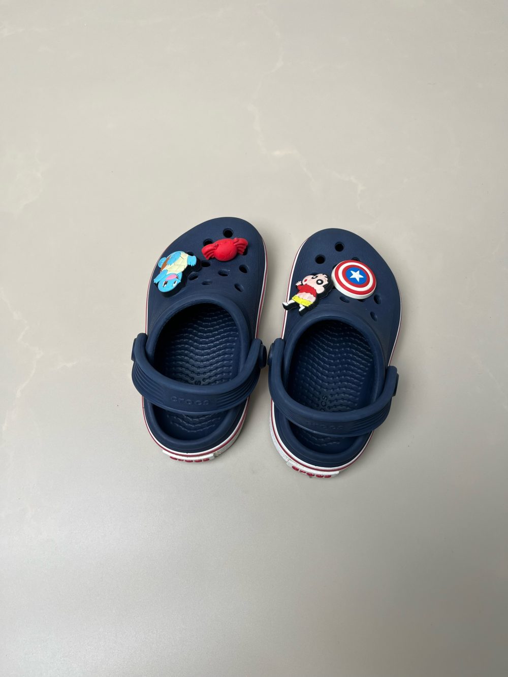 Giày Clog trẻ em crocs màu Navy (size: C6, tặng kèm sticker) - Ảnh 10