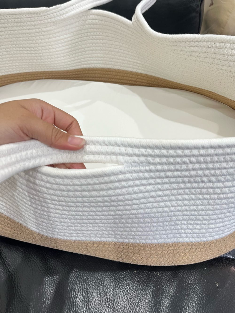 Set 3 món túi nằm cho bé bằng vải cotton dệt tay, tấm lót, mùng khủng long mix brand Animo. - Ảnh 9