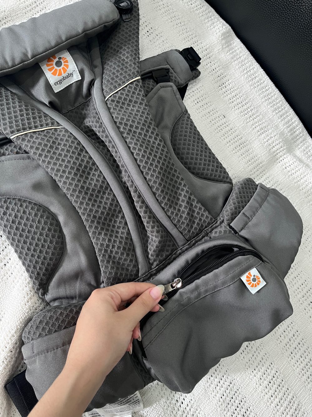 Địu Ergobaby Omni Breeze màu xám (0→4y, tối đa 20kg) tặng kèm yếm địu Ergobaby - Ảnh 10
