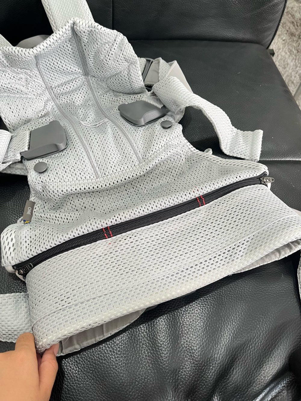 Địu Baby Bjorn One Air 3D mesh màu silver ( size: 0->3y~3kg5->15kg, full box) - Ảnh 14