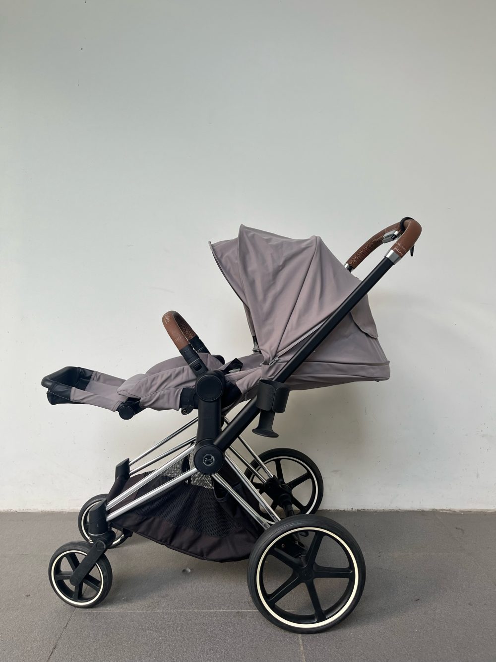 Xe đẩy Cybex Priam 3 khung bạc( size: 0->4y, tối đa 25kg) kèm cúp holder - Ảnh 25