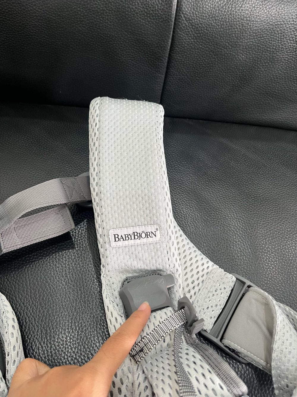 Địu Baby Bjorn One Air 3D mesh màu silver ( size: 0->3y~3kg5->15kg, full box) - Ảnh 9