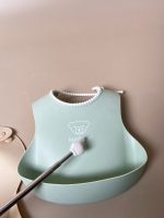 Set 2 yếm ăn dặm BabyBjorn và murlene - Ảnh 3